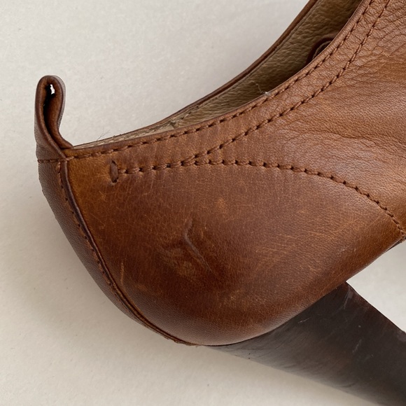 Frye Marissa - High Heel Oxford- size 6 - Picture 5 of 12